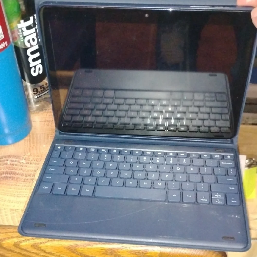Sleek Blue Tablet Cover